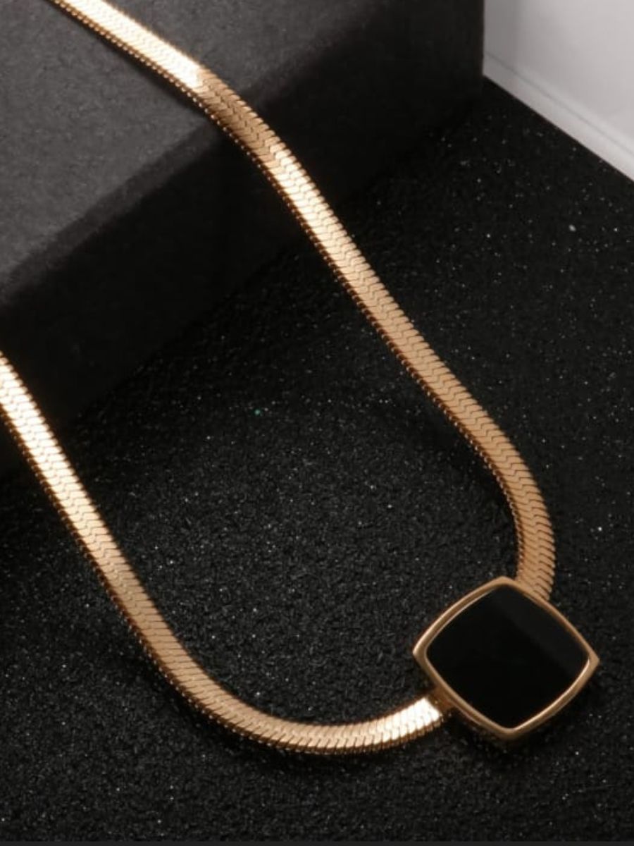 Snake bone chain Square offers tube black enamel Triangle necklace in English