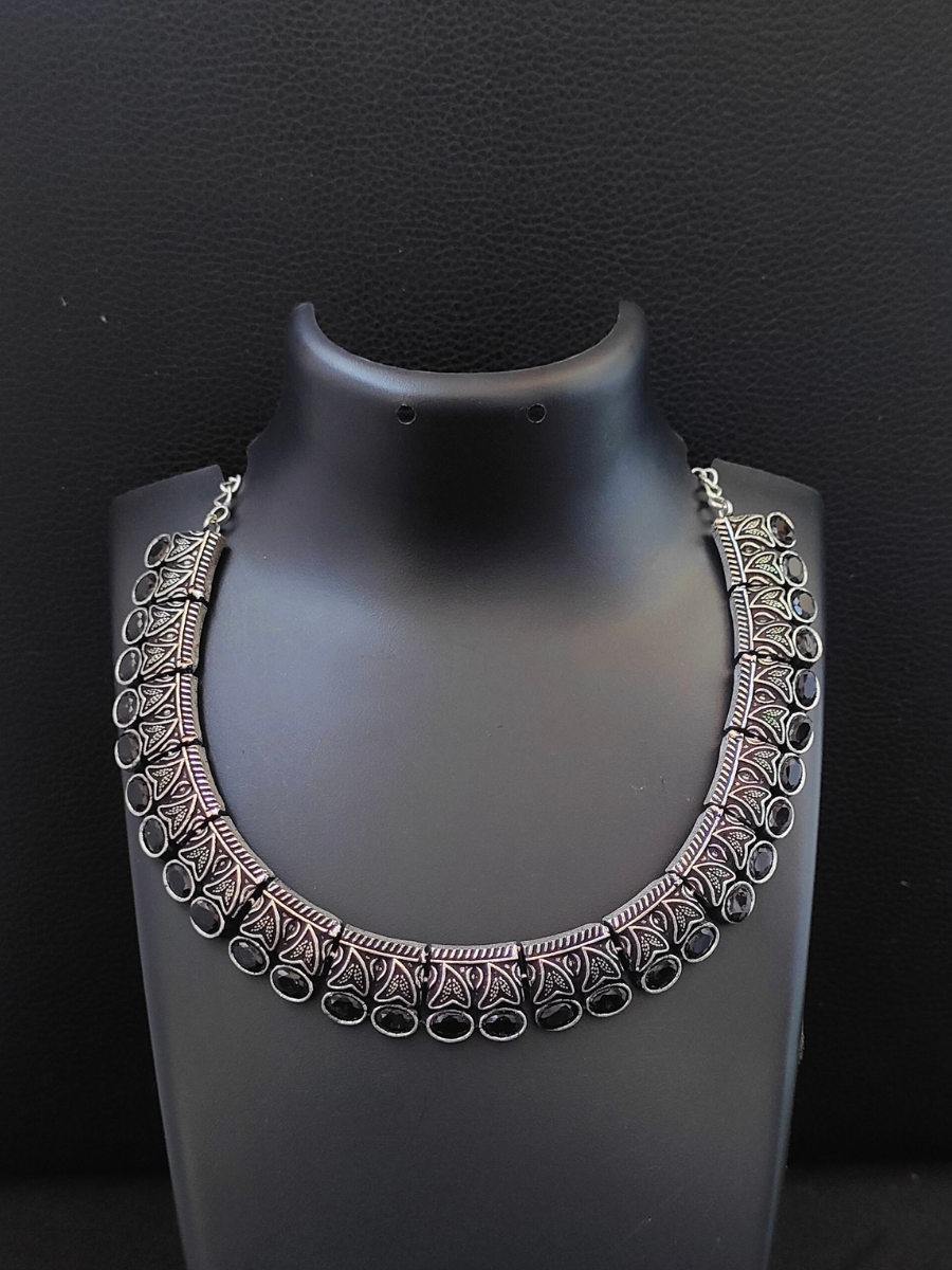 Buy Oxidised Silver Black Beads Studded Rani Haar Kundan Necklace online  from Karat Cart