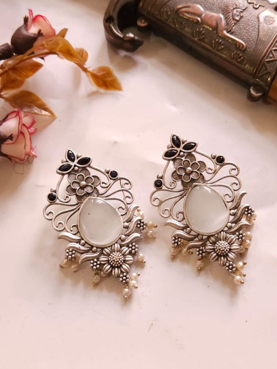 Buy Black and White Monalisa Stones Oxidised Silver Earrings - TheJewelbox