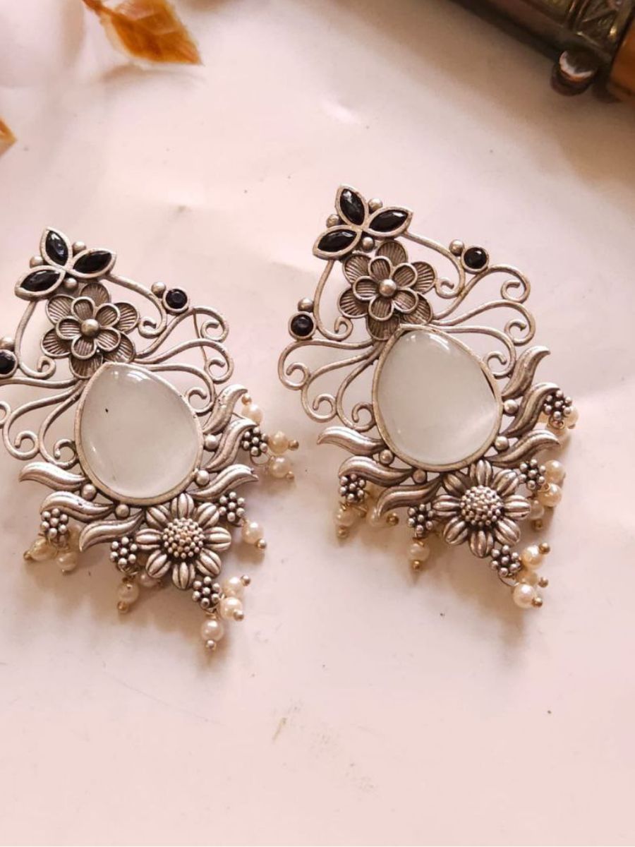 Black and White Monalisa Stones Oxidised Silver Earrings