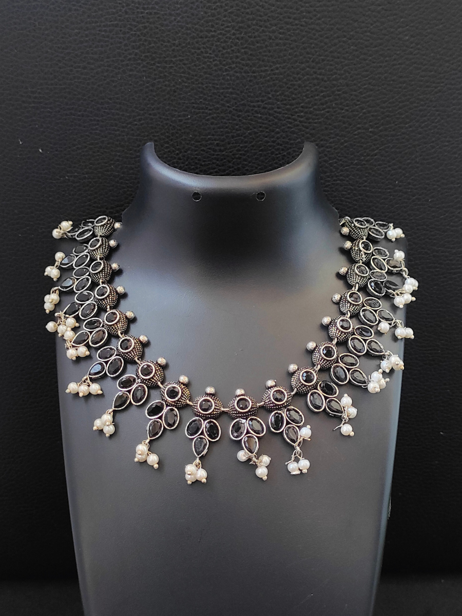 Pearl Black Stone Studded Kundan Necklace Set 103JW16