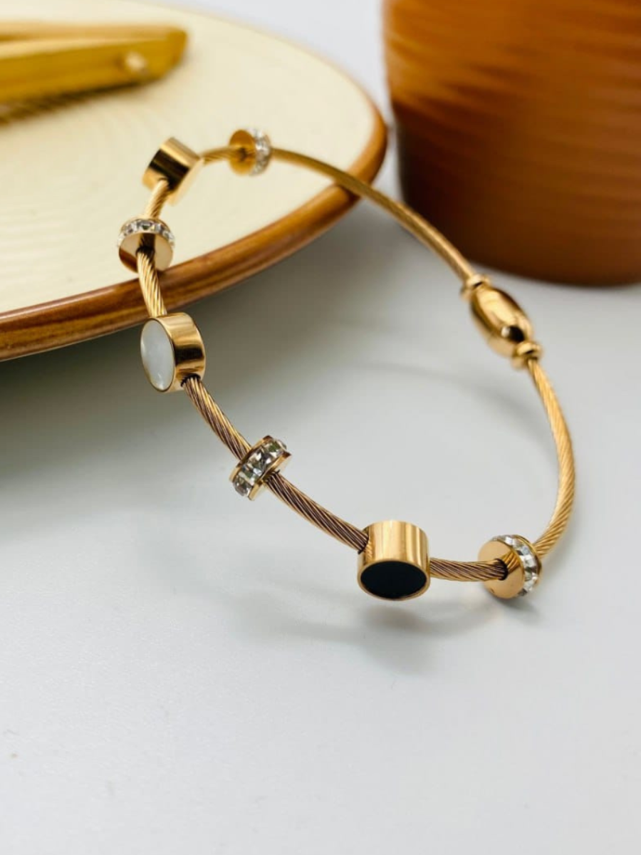 Buy Gold Plated Handcrafted Brass Bracelet | N27/ETAD1 | The loom