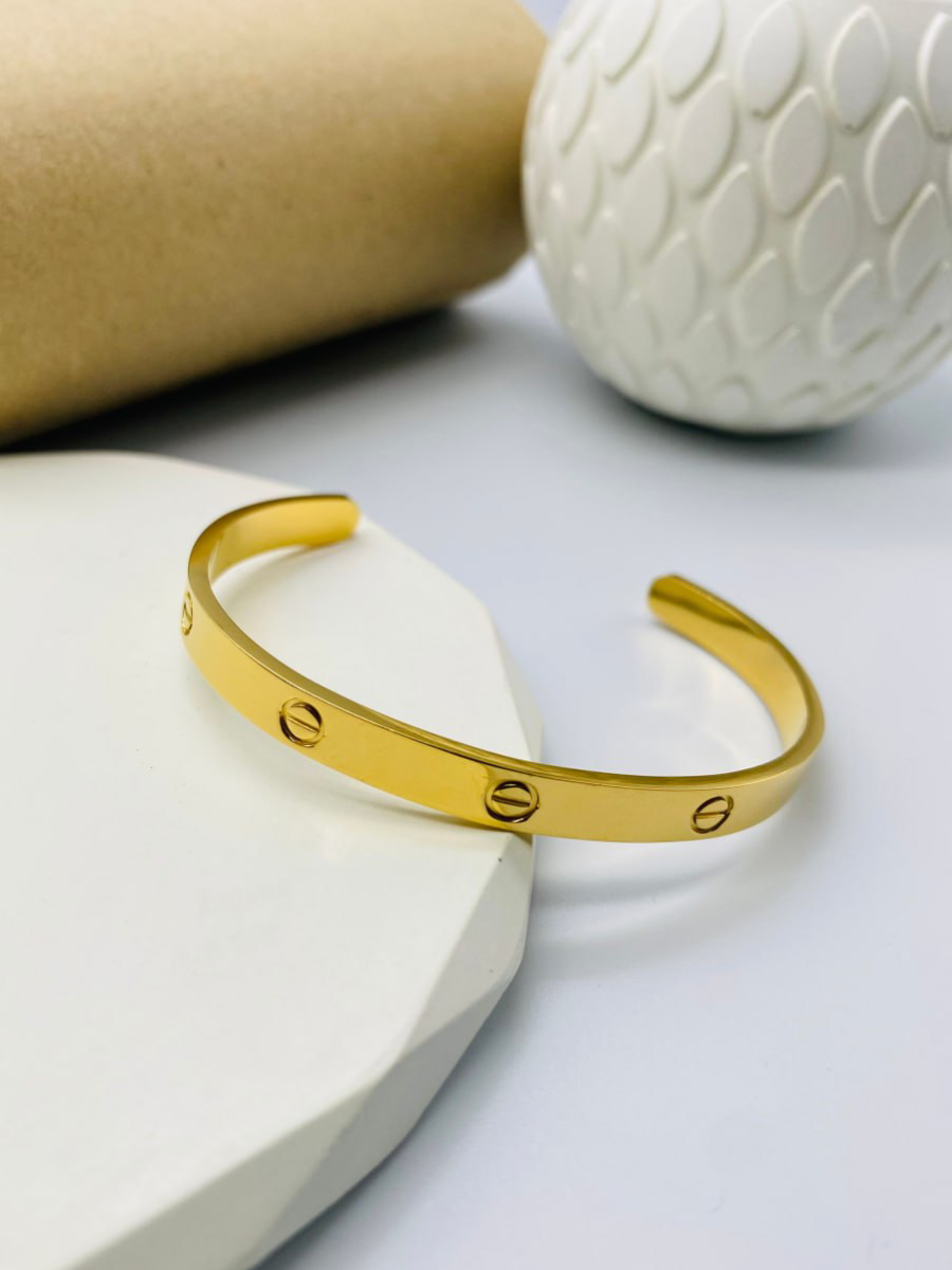 22k Plain Gold Bracelet JGS-2108-04398 – Jewelegance