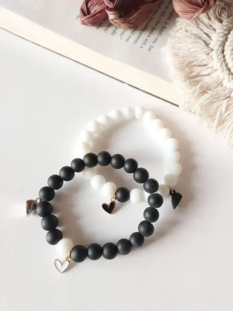 Heart Charms Black and White Beaded Magnetic Bracelets