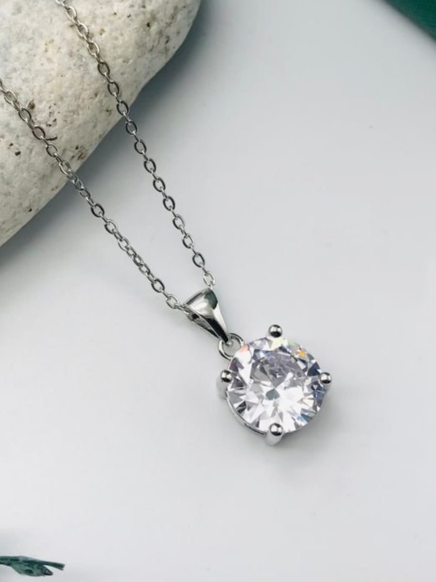 Round Diamond Pendant Minimal Silver Chain Necklace