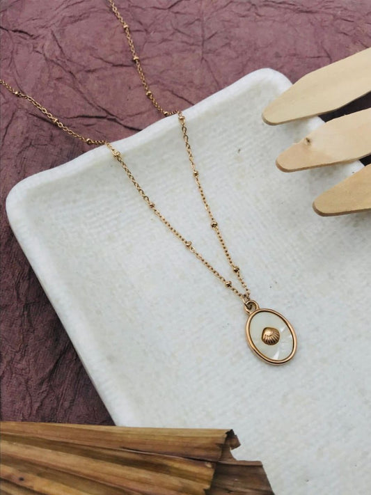 Buy Shell Mother of Pearl Oval Pendant Rose Gold Chain Necklace Online - TheJewelbox