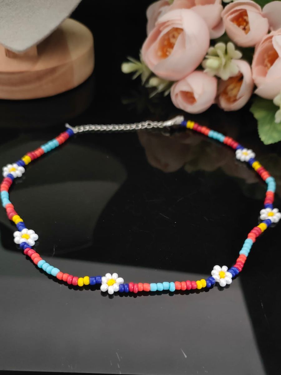 Stylish Girls Multicolor Floral Beaded Necklace