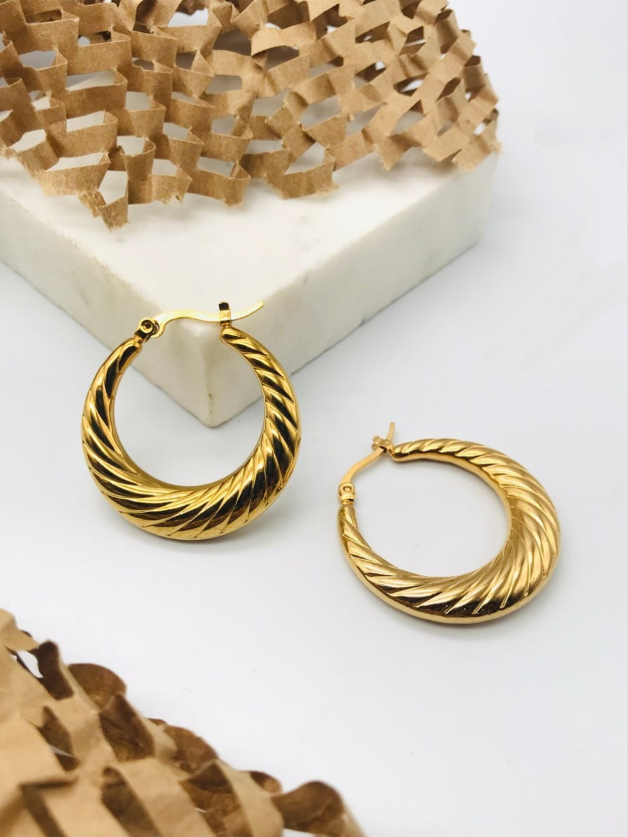 Western Earrings - Buy Western Earrings online in India By Zevar